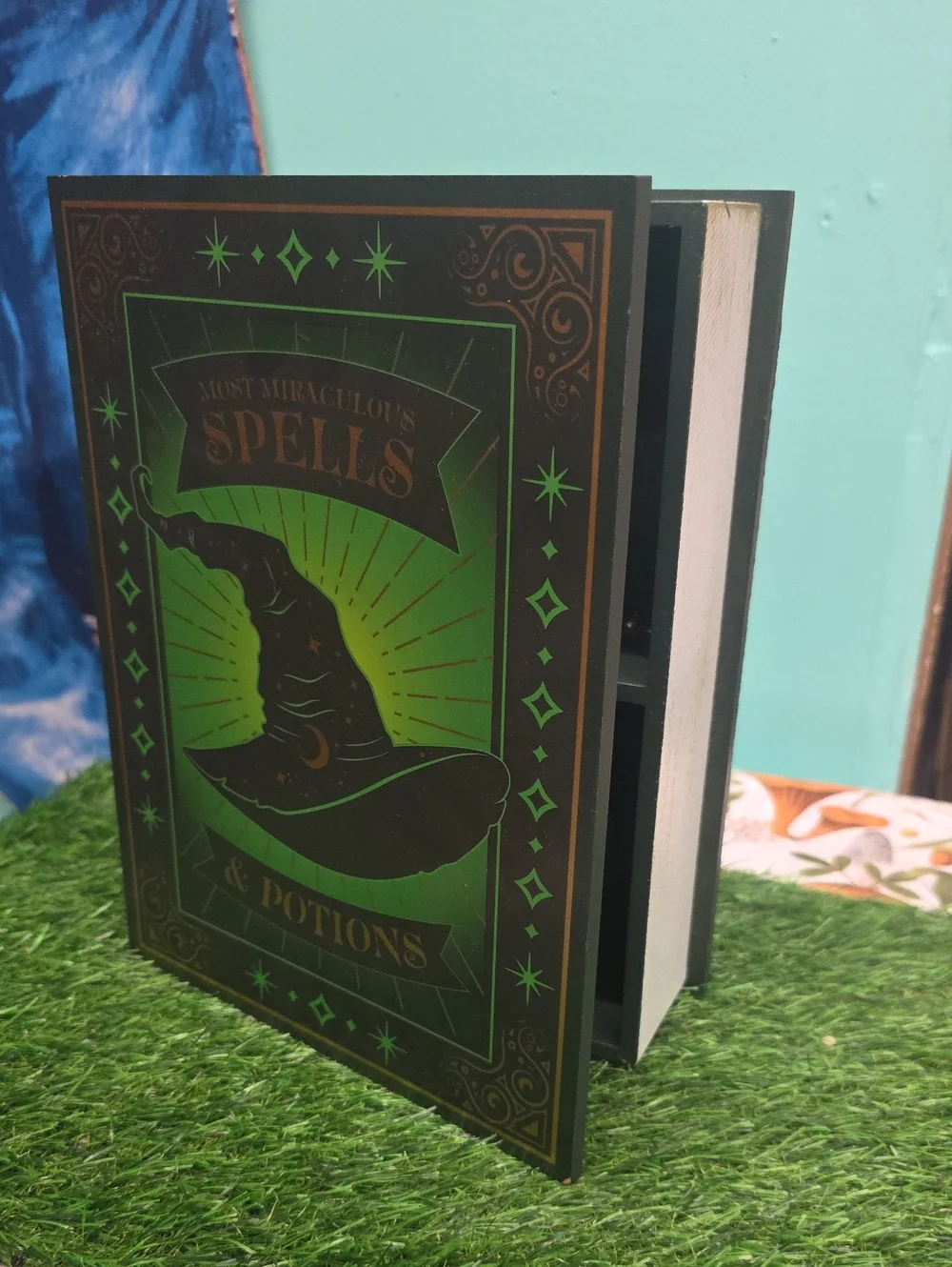 Spooky Halloween Spells & Potions Wall Art - Book Curio Shelf